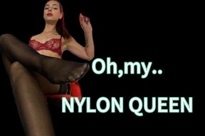 NYLON QUEEN