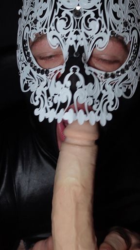 Giving Some Head!