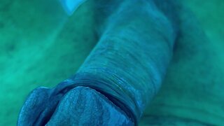 Fast cumming twice in a tanning salon with a small cock and masturbation