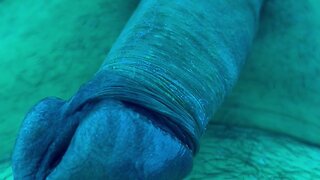 Fast cumming twice in a tanning salon with a small cock and masturbation