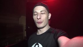 deux mecs pornstars baisent sans capote en backroom de darkland a berlin