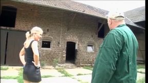 Sexy slut of the city screwed by a dirty farmer