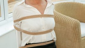 Sarahs secretarial struggle - OTM gag