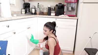 BANGBROS - my Dirty Maid Michelle Martinez Sucks my Cock Clean