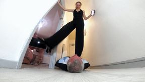 Danielle's Hallway Trample 8 FLOOR CAM