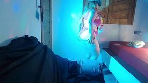 vivi guedez - carnaval funk. safada empinou o rabo para os atores bem convidativa pra foder gostoso