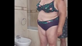 She had so much sand in her fat ass and pussy.