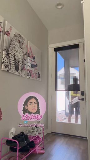 Trans woman with big ass enjoys anal sex