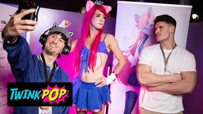 TWINKPOP - See Axelle Rose Gargle And Then Rail Malik Delgaty Before Getting A Popshot On His Butt