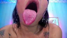 ts angelique - 2 pee shows