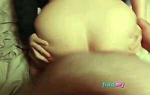 Chubby Amateur's Jiggly Bottom