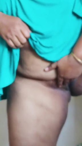 Chote devar ji ne apne hot bhabhi ko chod dala   Clip 1