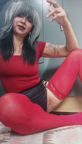 Smoke Count - Red Stockings & Ass in Your Face