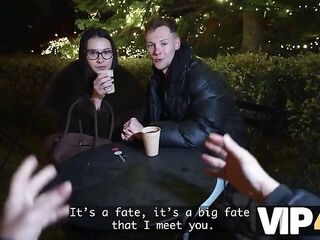 VIP4K. I screwed her in front of Santa