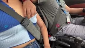 Universitaria con doctor maduro