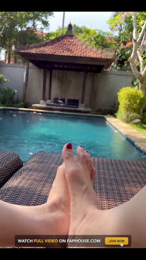 Good Morning. Here's One Especially for the Feet Fans
