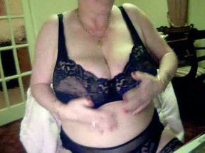 One of the freakiest and horniest webcam grannies chatting with me