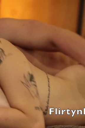 Gorgeous Rileyxxx Gives the Hawk Tuah and Takes It Like a Good Girl