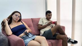 I Invite My Sexy Big Ass Girlfriend to the Movies but the Very Horny Girl Prefers to Stay Home Fucking Hard
