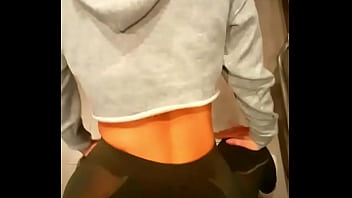 Perreando en la cocina