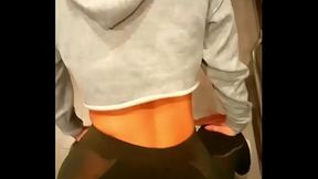 Perreando en la cocina