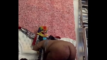 BBW Chokahantas Sucks Gibby The Clown Up Back Stage After AVN&#039_s