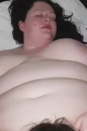 WildEnglishBBW Fingering licking YoungEnglishBBW girl on girl
