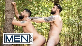 Scott Carter Joins Bearded Justin Jett for Bareback Ass Fucking After Park Workout