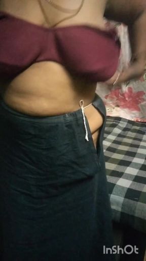 Indian Desi Aunty Hot Showing and Sucking Nipples Herself