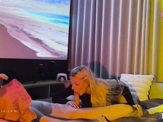 Romantic relationship between StepSister and her stepbro