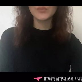 Vends-ta-culotte - Humiliation et submission for men by sexy young dominatrix