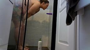 Fianc&#x00E9; enjoys wild sex in the Airbnb shower&#x1F6BF;