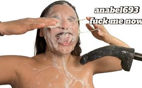 Dirty Play in Close-up Deepthroat