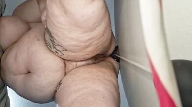 BBW mom takes huge dragon dildo up her ass