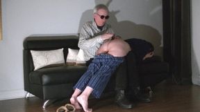 Viviane's spanking (HD)