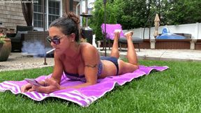 Bikini Barefoot Smoker - Brooke