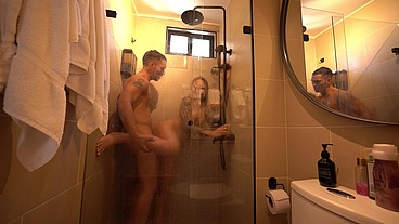 MY ROOMMATE COMES INTO THE BATHROOM AND FUCKS ME
