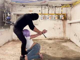 MidnightRoxy - Deepthroating the burglar in a basement