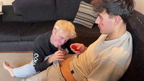 Blowjob During Fortnite Gaming