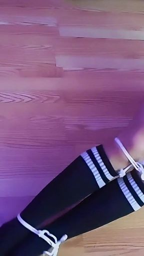 Struggling in Bondage & Getting Hard!