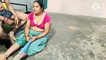 Indian Mom fuking hard-core pusssy