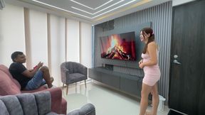 I Suggest Karaoke to My Big Ass Latina Stepsister so We Don&#039;t Get Bored and She Ends up Swallowing My Huge Juicy Cock