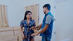 Kolkata&amp;#039;s landlord picks up Bihari aunty&amp;#039;s legs