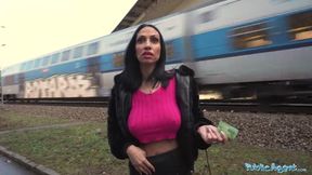 Horny Italian MILF orgasms in and give great outdoor blowjob