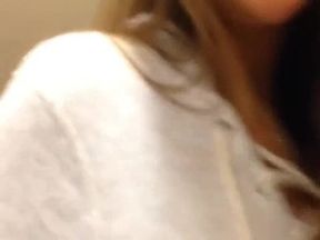 Teen girlfriend masturbate in changing room