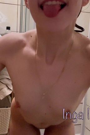 Sweet Stepdaughter Take the Shower