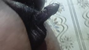 Uncut Kunji Masturbation