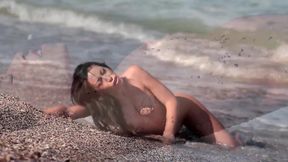 Sexy Lesbians Getting Horny in the Shower and Fucks