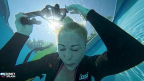 Secret Underwater Kink Session in My Pool Hiding From Neighbours