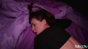 Step Sis Let Me Stay in Her Bed - Venus Vixen